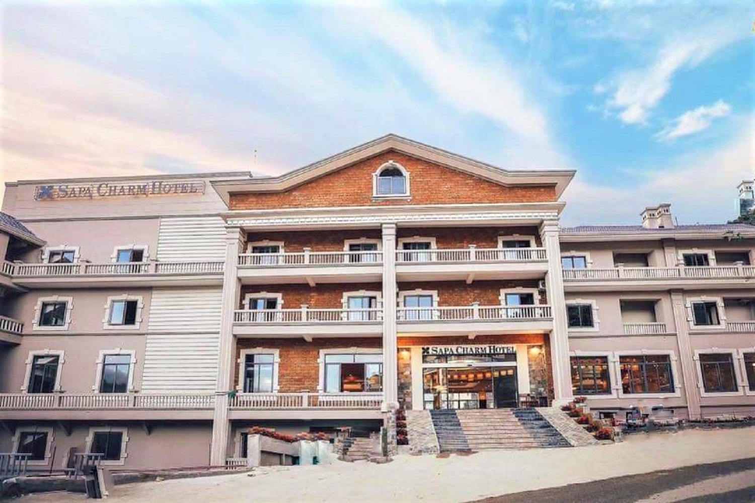 Sapa Charm Hotel