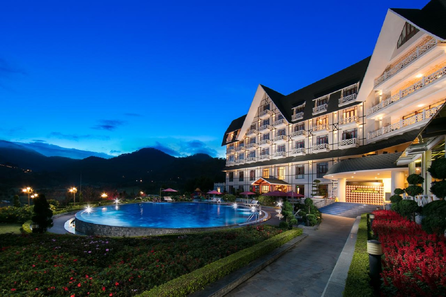 Swiss-Belresort Tuyen Lam